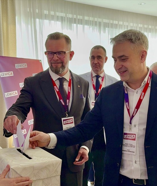 kongres glosujacy pionx14